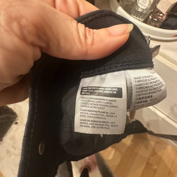 BNWT Levis 720 High Rise Super Skinny 27 - Black - Picture 10 of 14